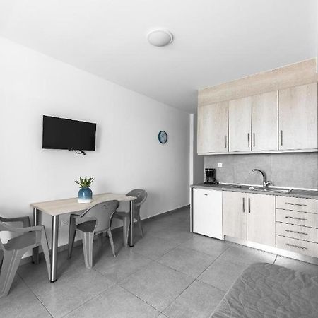 Blue Horizon 5 Apartment Nea Kallikrateia Exterior photo