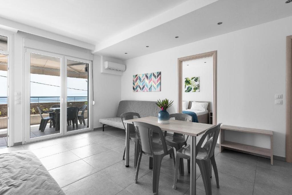 Blue Horizon 5 Apartment Nea Kallikrateia Exterior photo